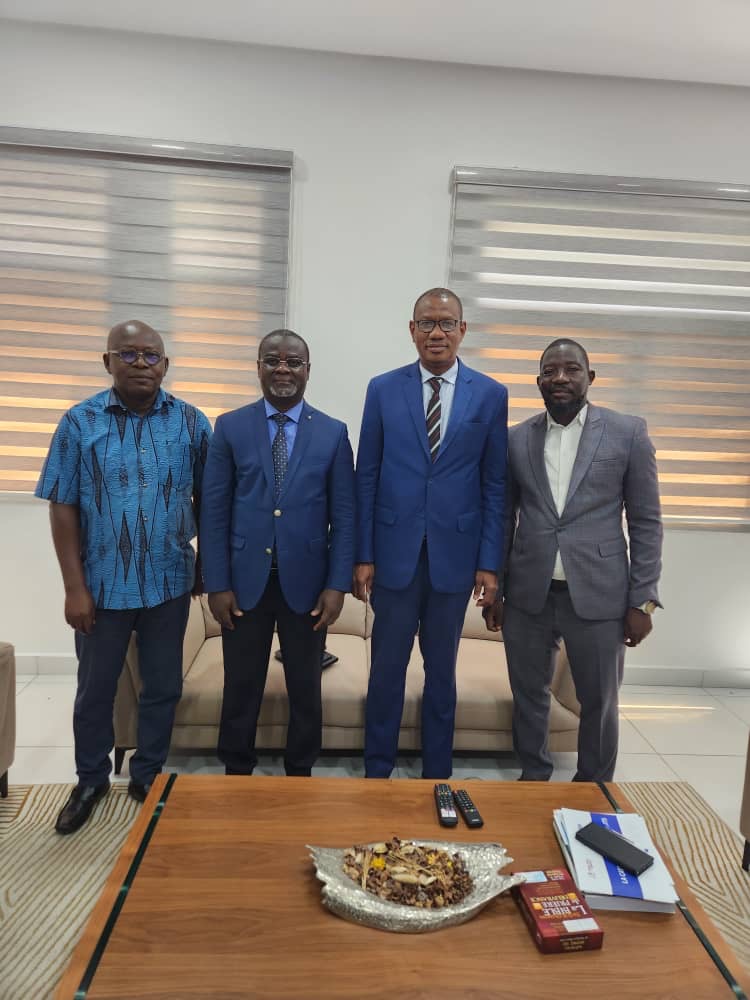 Audience : Le président de Kim Onlus CI échange avec le DG du CHU de Treichville