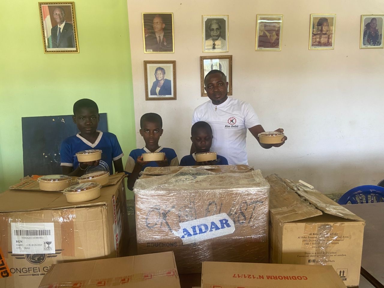 Activités KIM ONLUS : Plus de 150 Kits alimentaires offerts à l'orphelinat Garçon de Bingerville